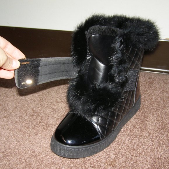 NEW S-3 KeDi Designs Black Quilted Leather Booties - Picture 9 of 9